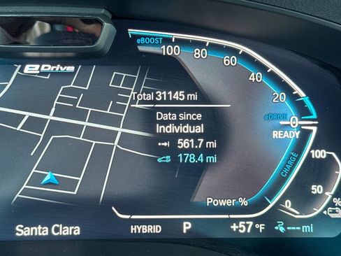 Used 2023 BMW 530e w/ Executive Package image 19