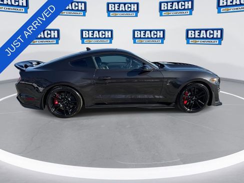 Used 2022 Ford Mustang Shelby GT500 w/ Technology Package image 9