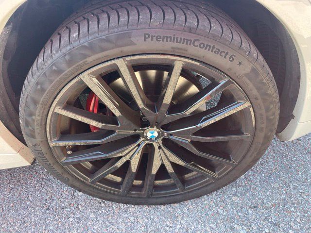 Used 2023 BMW X6 xDrive40i w/ Executive Package AWD/4WD image 7