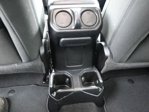 Used 2021 Jeep Wrangler Unlimited Sport AWD/4WD image 17
