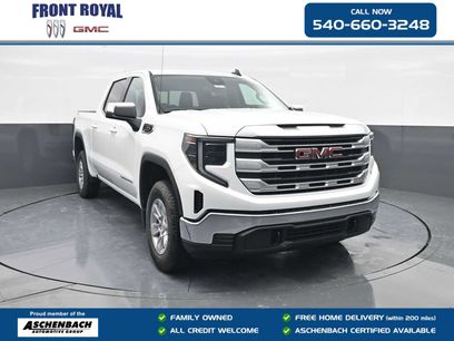 New 2026 GMC Sierra 1500 SLE w/ Preferred Package
