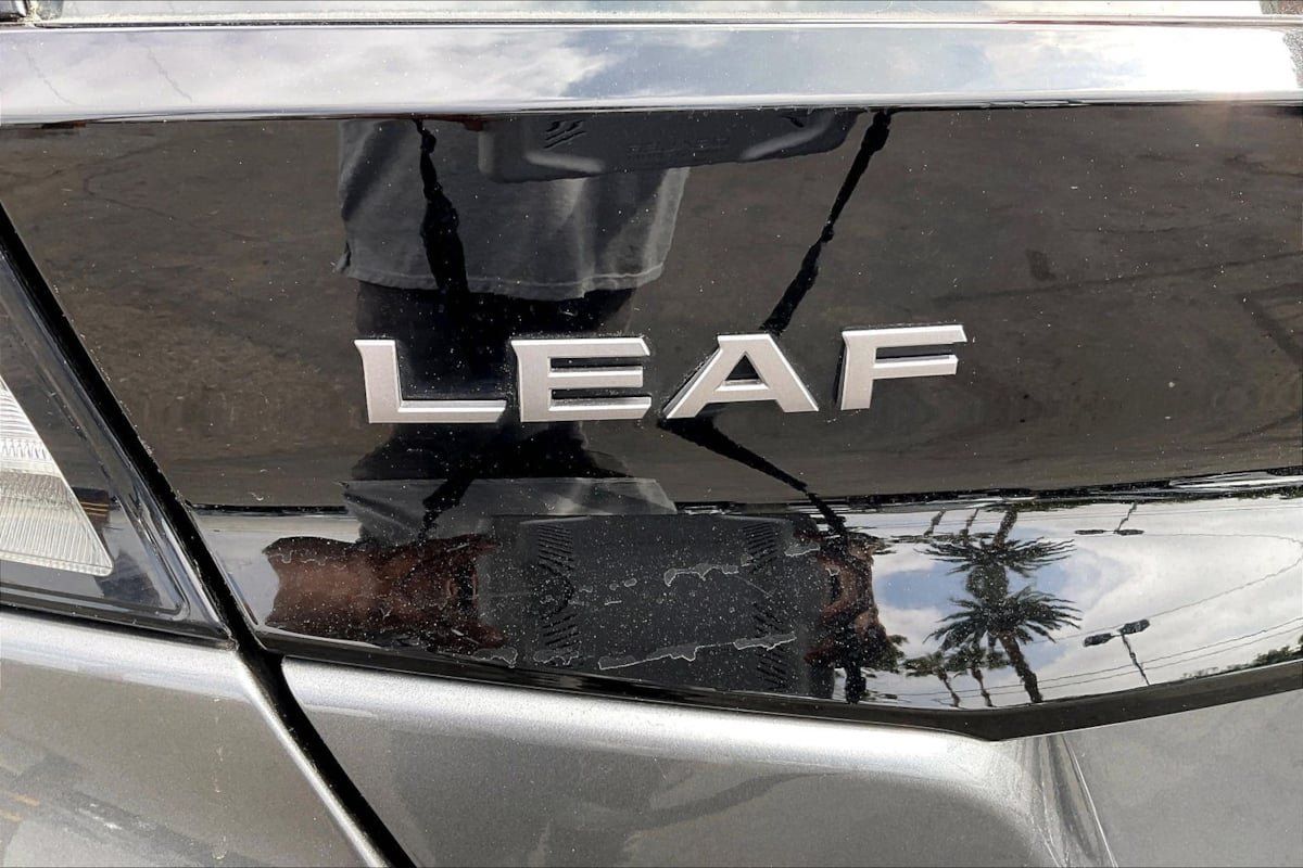 Used 2023 Nissan Leaf S FWD image 8