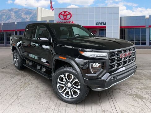 Used 2023 GMC Canyon AT4 w/ AT4 Premium Package AWD/4WD image 1