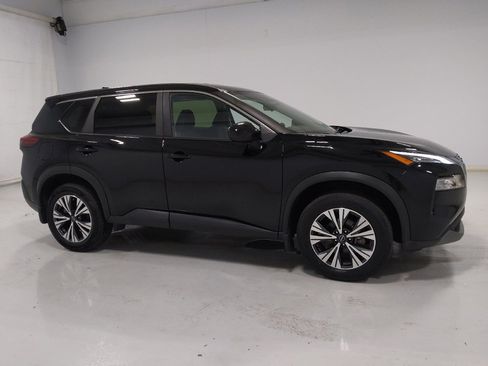 Used 2023 Nissan Rogue SV AWD/4WD image 11