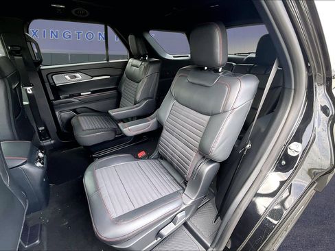 New 2026 Ford Explorer ST-Line AWD/4WD image 10