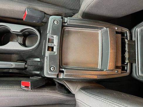 Used 2017 Jeep Wrangler Unlimited Sport w/ Quick Order Package 24S AWD/4WD image 27