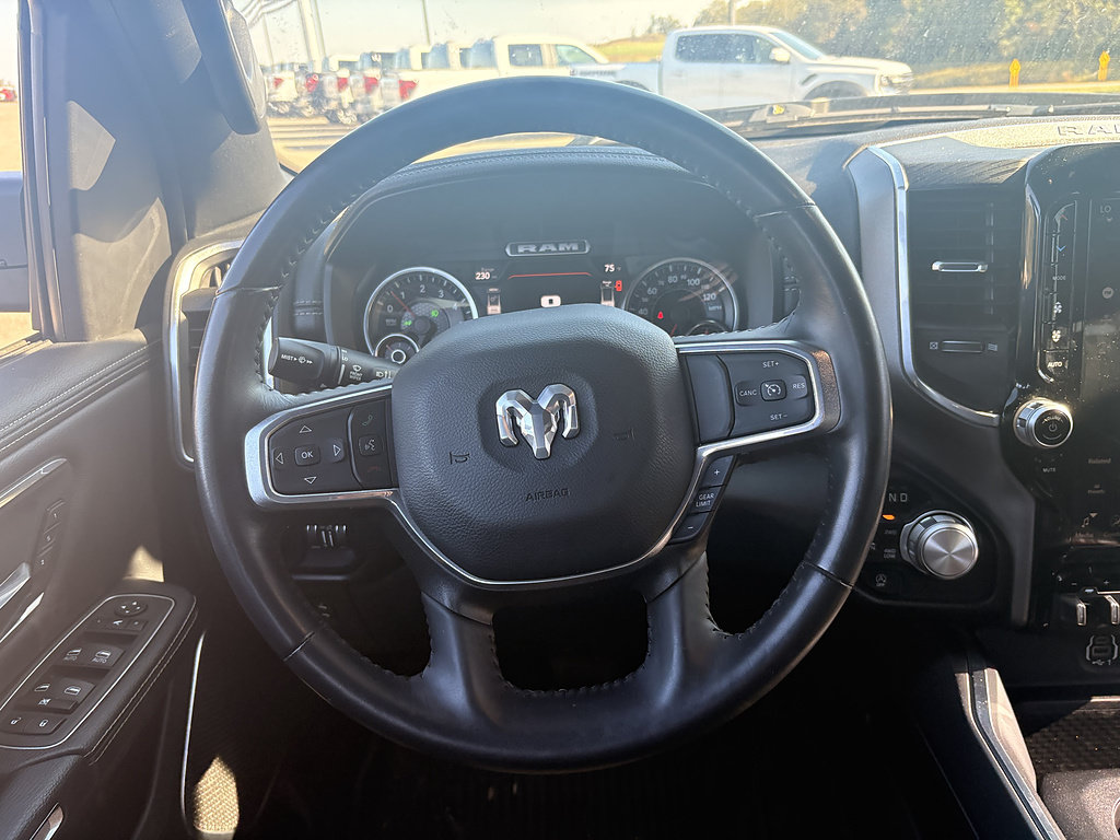 Used 2023 RAM 1500 Laramie AWD/4WD image 23