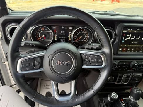 Used 2021 Jeep Wrangler Unlimited Sahara AWD/4WD image 25