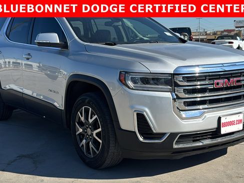 Used 2020 GMC Acadia SLE image 3