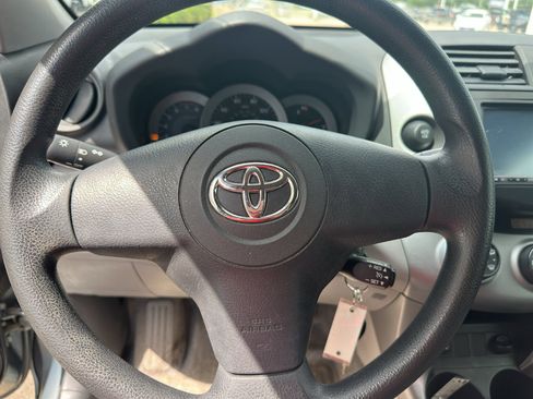 Used 2007 Toyota RAV4 2WD image 13