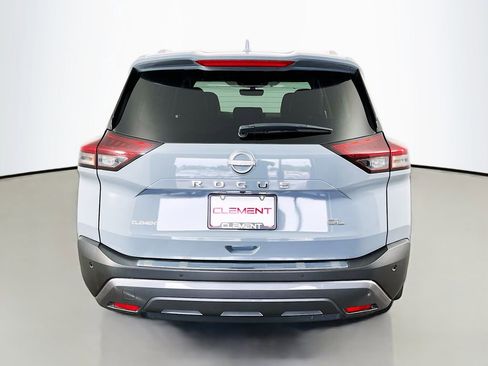 Used 2023 Nissan Rogue SL w/ SL Premium Package FWD image 7