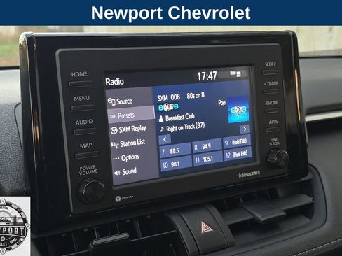 Used 2020 Toyota RAV4 LE image 19