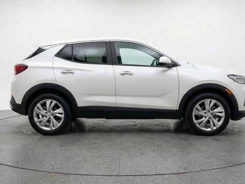 Used 2025 Buick Encore GX Preferred image 11