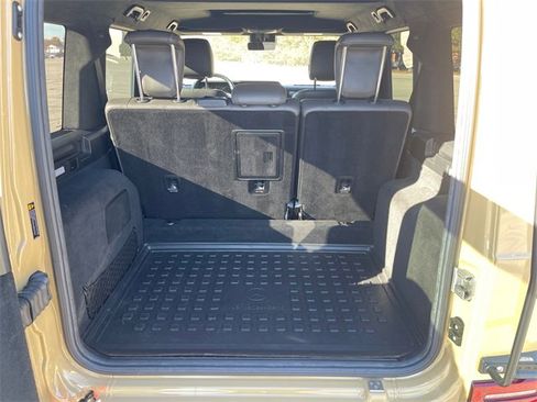 Used 2022 Mercedes-Benz G 550 image 17