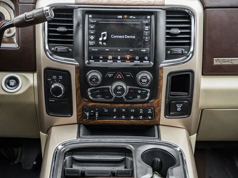 Used 2018 RAM 3500 Laramie Longhorn image 30