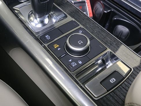 Used 2019 Land Rover Range Rover Sport HSE image 33