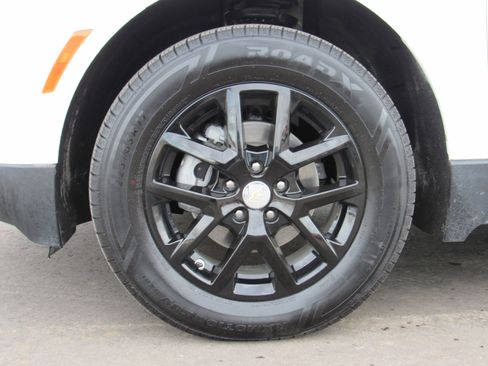 Used 2022 Chevrolet Equinox LT image 41