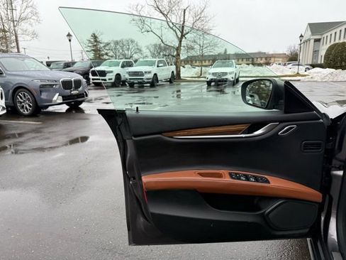 Used 2019 Maserati Ghibli S Q4 image 23