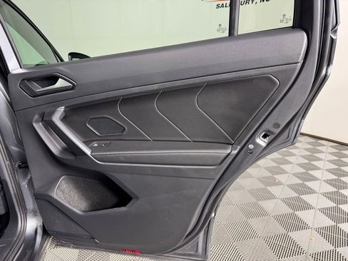 Used 2023 Volkswagen Tiguan SE R-Line FWD image 35