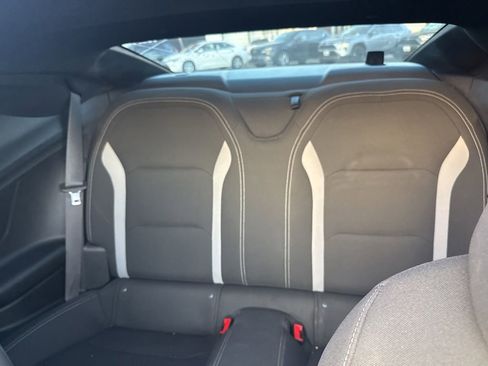 Used 2022 Chevrolet Camaro LT RWD image 19