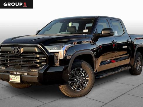 Used 2025 Toyota Tundra SR5 w/ SX Package RWD image 1