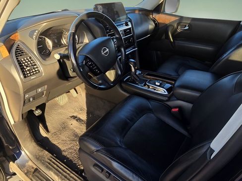 Used 2021 Nissan Armada SL w/ Captain's Chairs Package image 27