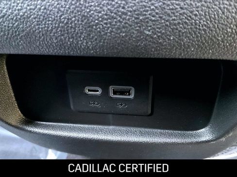 Used 2023 Cadillac XT5 Luxury w/ LPO, Floor Liner Package AWD/4WD image 35