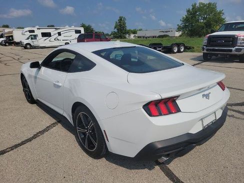 Certified 2024 Ford Mustang Coupe RWD image 3