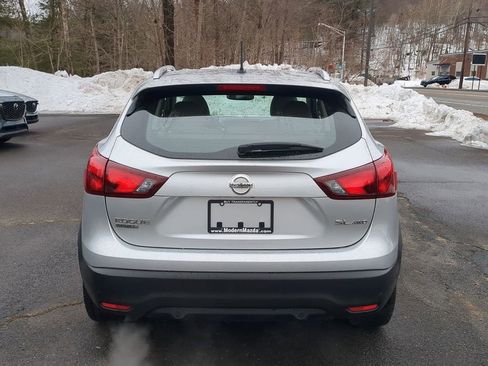 Used 2019 Nissan Rogue Sport SL w/ Premium Package AWD/4WD image 5