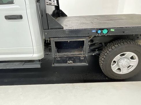 Used 2024 RAM 2500 Tradesman w/ Snow Chief Group AWD/4WD image 18