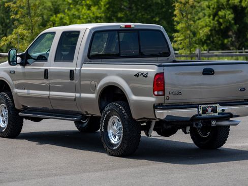 Used 2002 Ford F250 XL AWD/4WD image 19