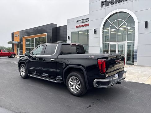 Used 2021 GMC Sierra 1500 SLT w/ SLT Premium Plus Package AWD/4WD image 3