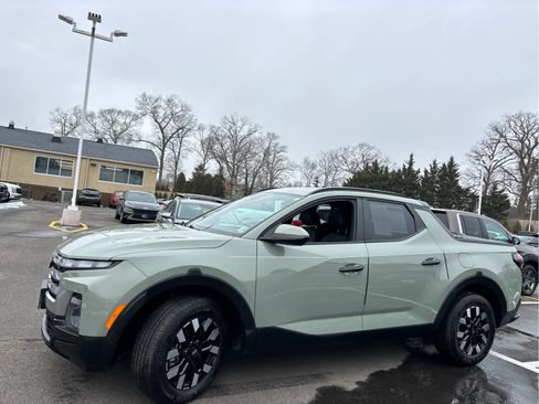 Used 2025 Hyundai Santa Cruz SEL image 6