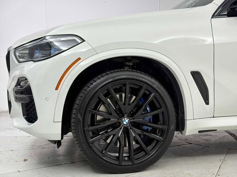 Used 2021 BMW X5 M50i w/ Executive Package image 19