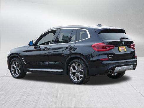 Used 2021 BMW X3 xDrive30i w/ Premium Package image 5