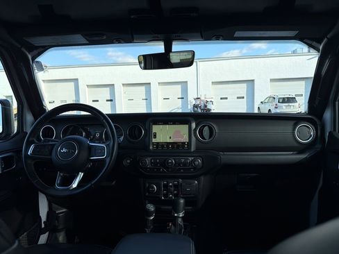 Used 2022 Jeep Wrangler Unlimited Sahara 4xe w/ Cold Weather Group image 19