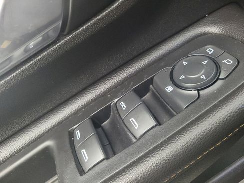 Used 2019 GMC Terrain SLE FWD image 27