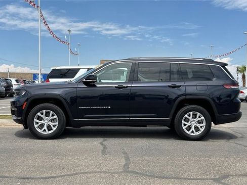 Certified 2023 Jeep Grand Cherokee L Limited image 11