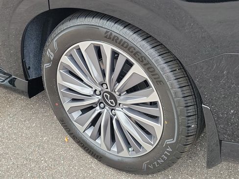 New 2026 INFINITI QX80 Luxe image 5