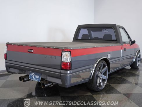 Used 1989 Isuzu Pickup S image 11