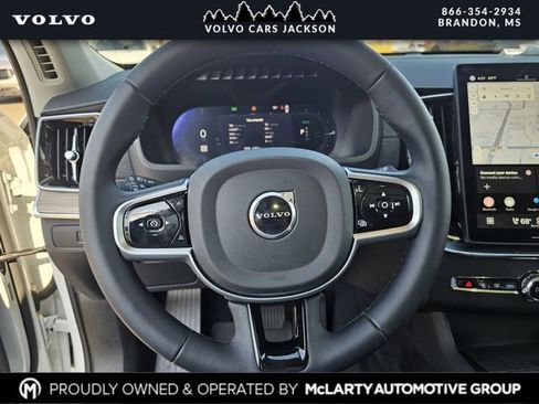 New 2025 Volvo XC90 T8 Plus w/ Protection Package Premier image 24