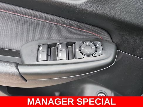 Used 2024 Chevrolet TrailBlazer RS w/ Convenience Package AWD/4WD image 28