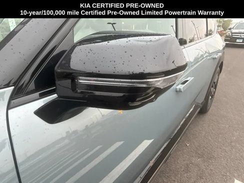 Certified 2024 Kia EV9 GT-Line AWD/4WD image 17