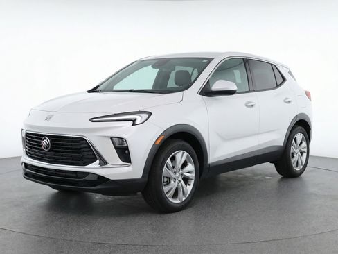 Used 2025 Buick Encore GX Preferred image 3