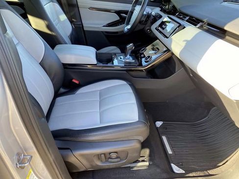 Used 2020 Land Rover Range Rover Evoque First Edition image 25