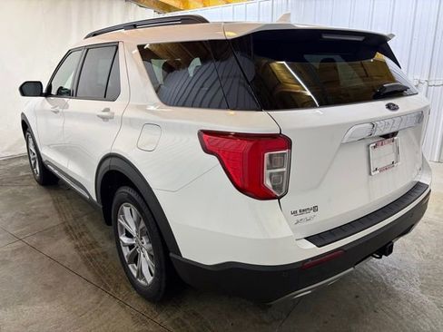 Used 2023 Ford Explorer XLT w/ Equipment Group 202A image 8
