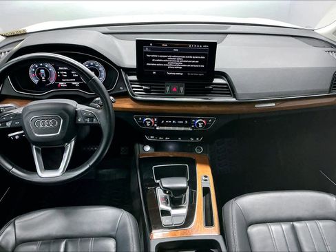 Certified 2023 Audi Q5 2.0T Premium Plus w/ Premium Plus Package AWD/4WD image 17