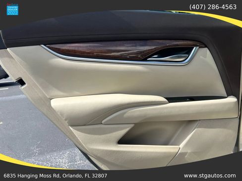 Used 2014 Cadillac XTS Premium image 12