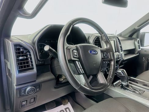 Used 2019 Ford F150 XLT w/ Equipment Group 302A Luxury image 9