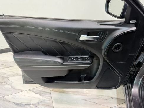 Used 2022 Dodge Charger Scat Pack RWD image 12